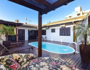 Casa MONTOSKI com PISCINA